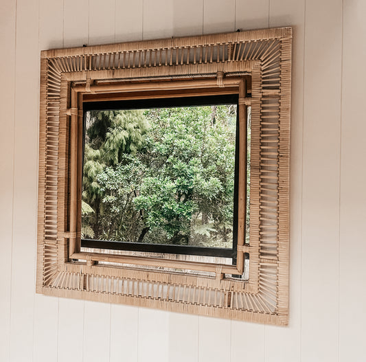 BESAKIH Rattan Wall Mirror