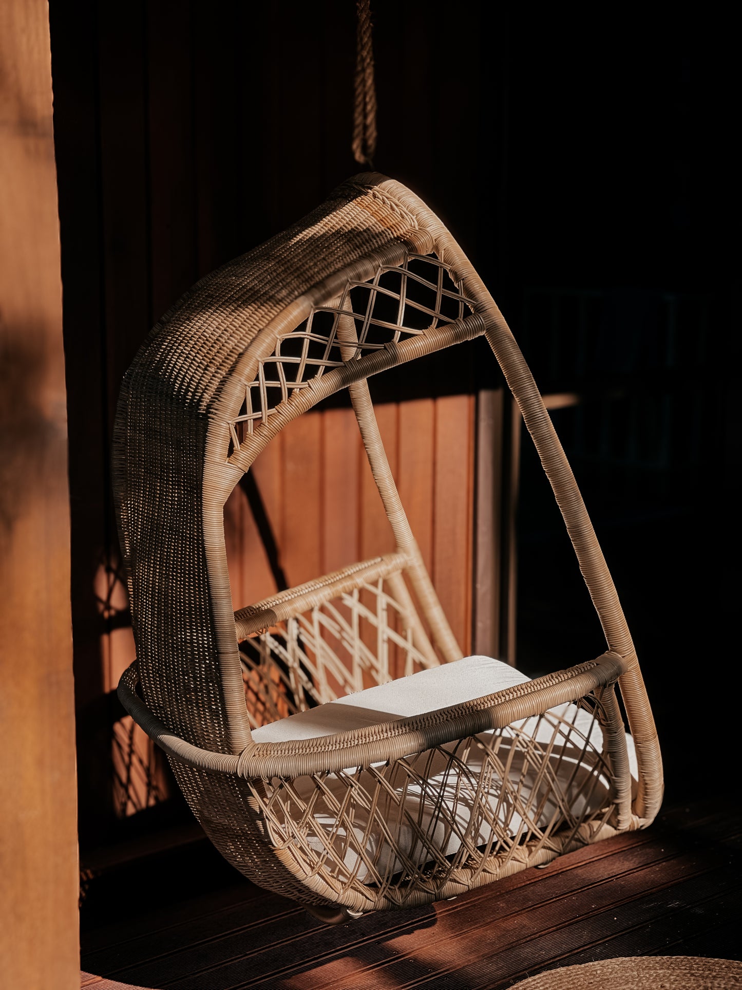 MALIBU Rattan Hanging Chair